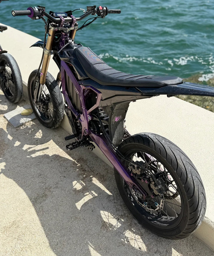 Ultra Bee titanium bolt kit